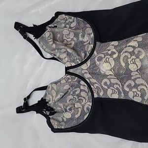 Gabifresh x Playful Promises plus bustier black gold embroidery women's size 40G
